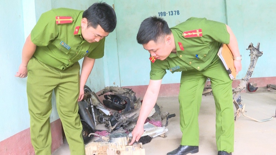 Thất bát trong chăn nuôi, hai vợ chồng thực hiện trót lọt 16 vụ trộm xe máy